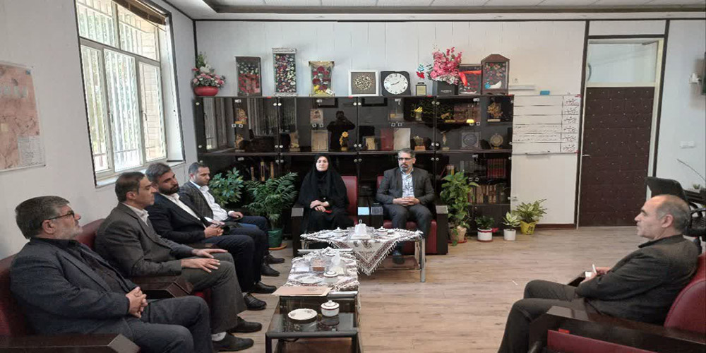 سرپرست اداره ورزش و جوانان