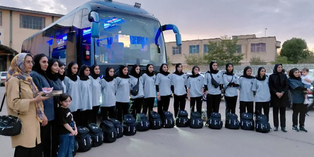 حضور دختران والیبالیست بروجن