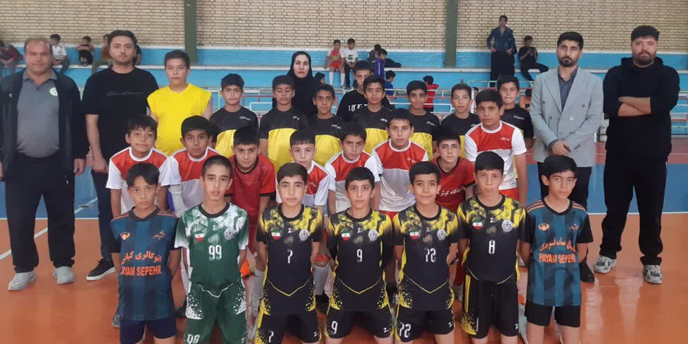 قهرمانی مدرسه شهید قرمزی